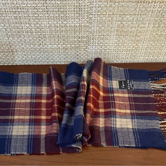 NWOT Unisex Navy & Wine Brushed Acrylic Scarf Italy - Picture 5 of 7